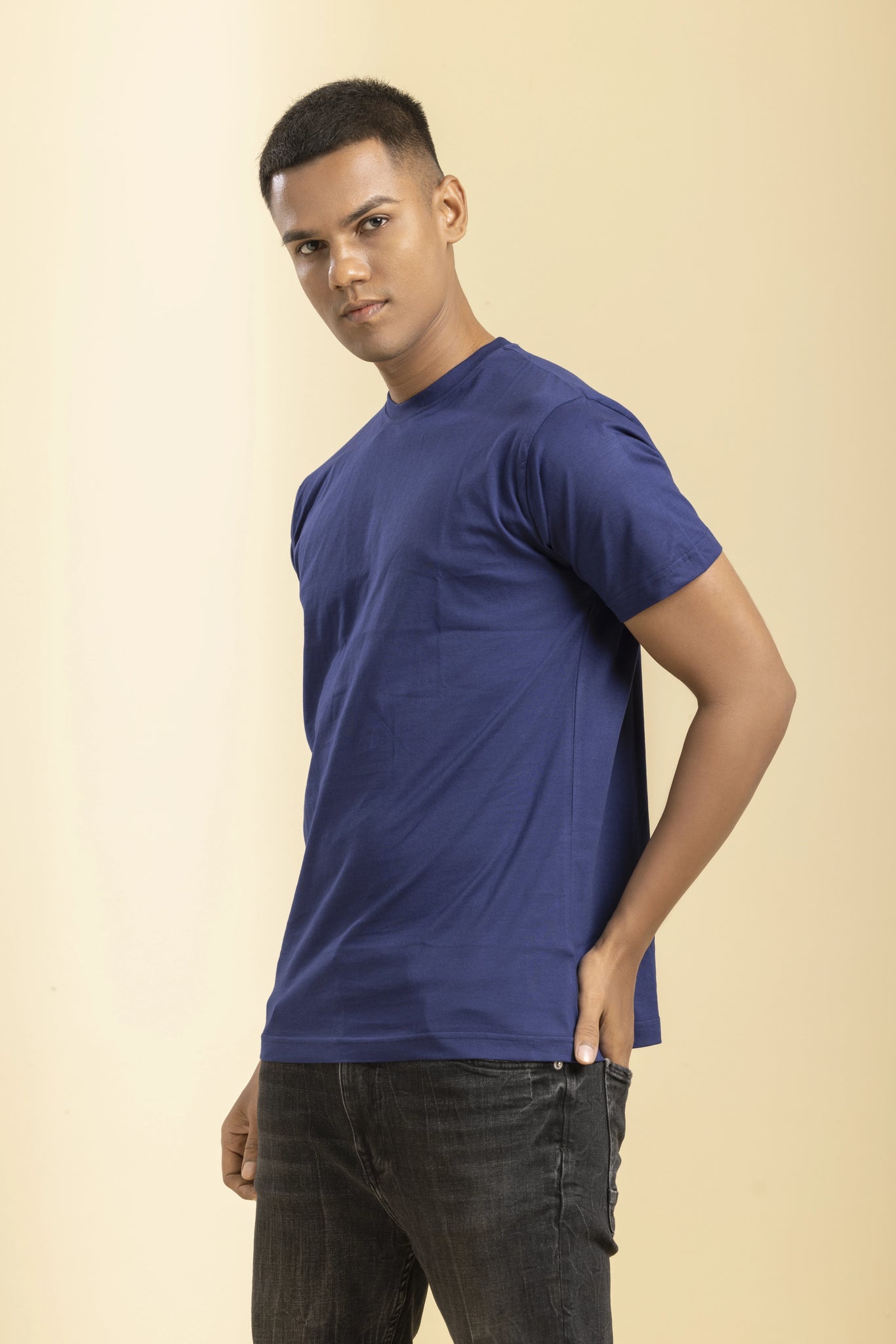 Half Sleeve - Men's Round Neck Blue T-Shirt